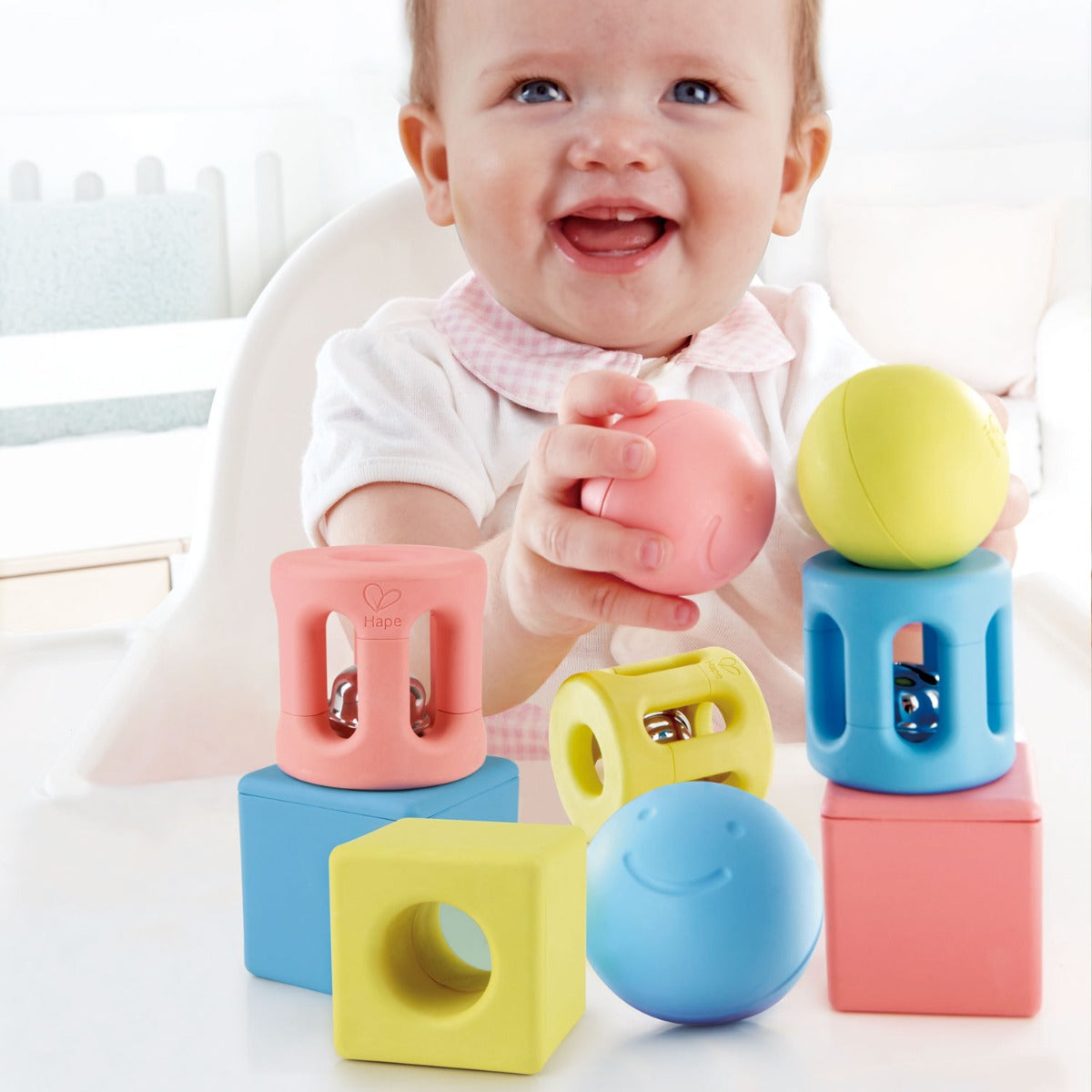Hape set 3 zornaitoare forme geometrice 0m+