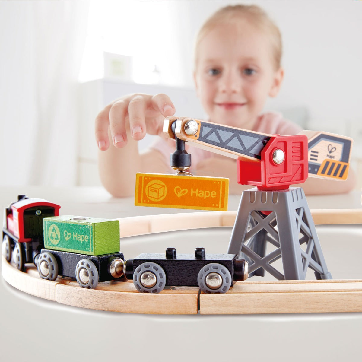 Hape tren livrare marfa 3 ani+