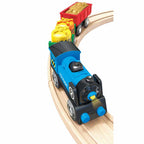 Hape Tren marfar cu doua vagoane 3 ani+
