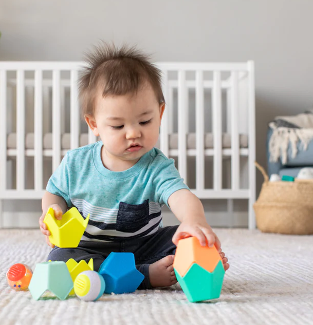 Infantino set jucarii senzoriale Sensory Cups And Activity Balls 0m+
