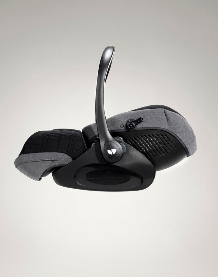 joie-scaun-auto-inclinabila-i-size-i-level-recline-0-13-kg-signature-carbon-c1510gacbn000