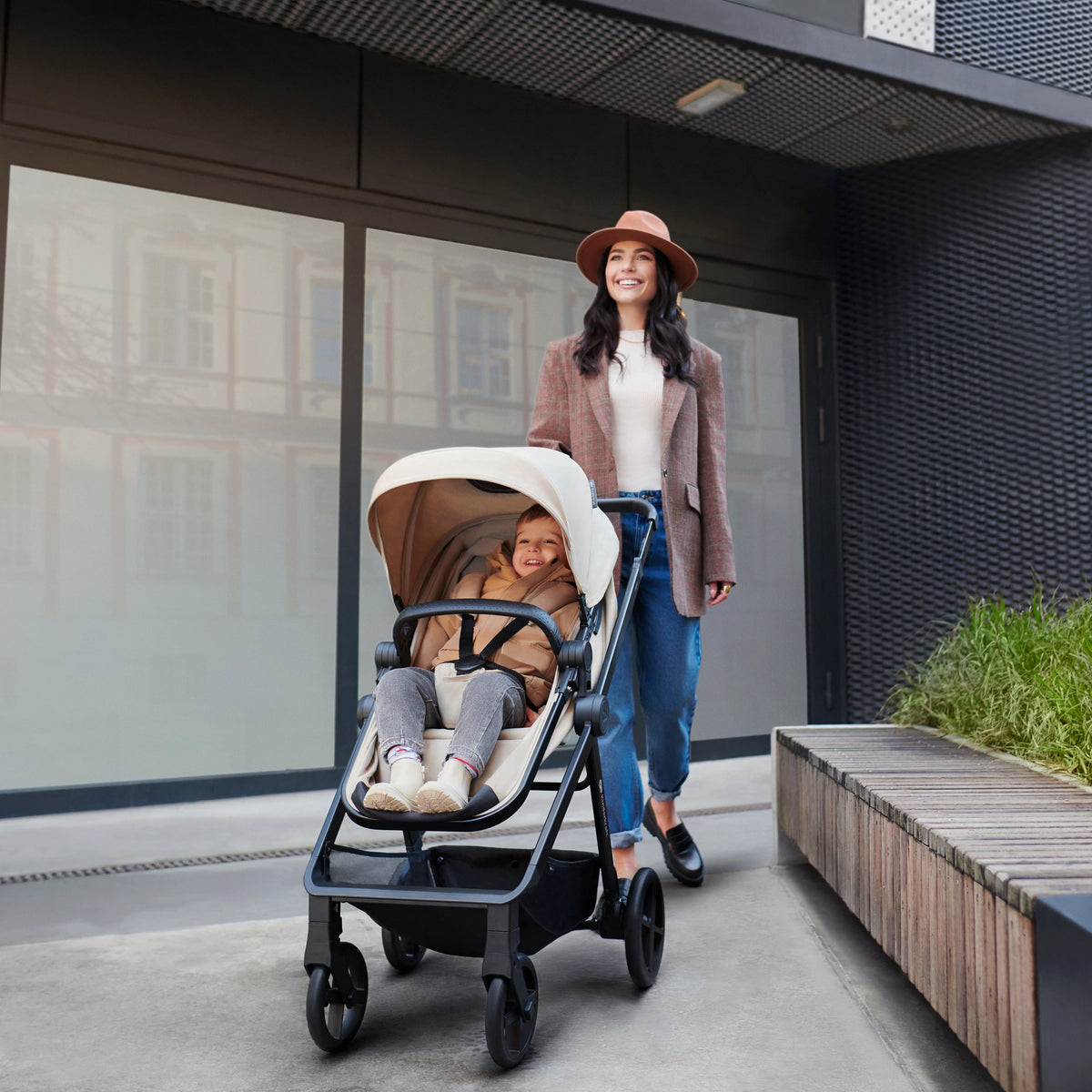 Kinderkraft carucior 4in1 NEWLY 0m+ Classic Beige