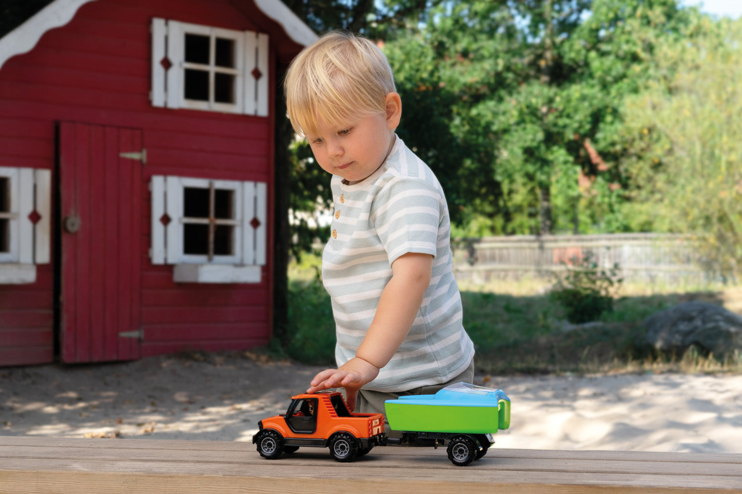 Lena Truckies masina Pick-Up cu barca si figurina 35 cm 2 ani+