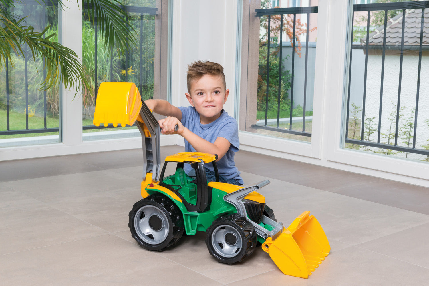 Lena tractor cu excavator si cupa gicantic 3 ani+