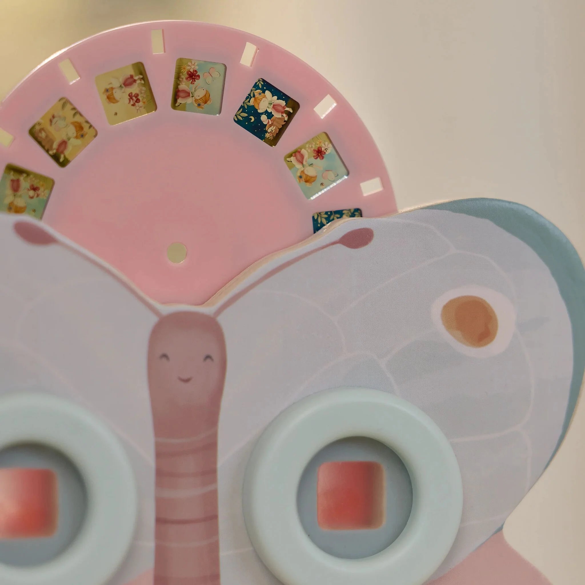 Little Dutch binoclu din lemn SFC cu discuri cu imagini 3 ani+ Fairy Graden Fluture