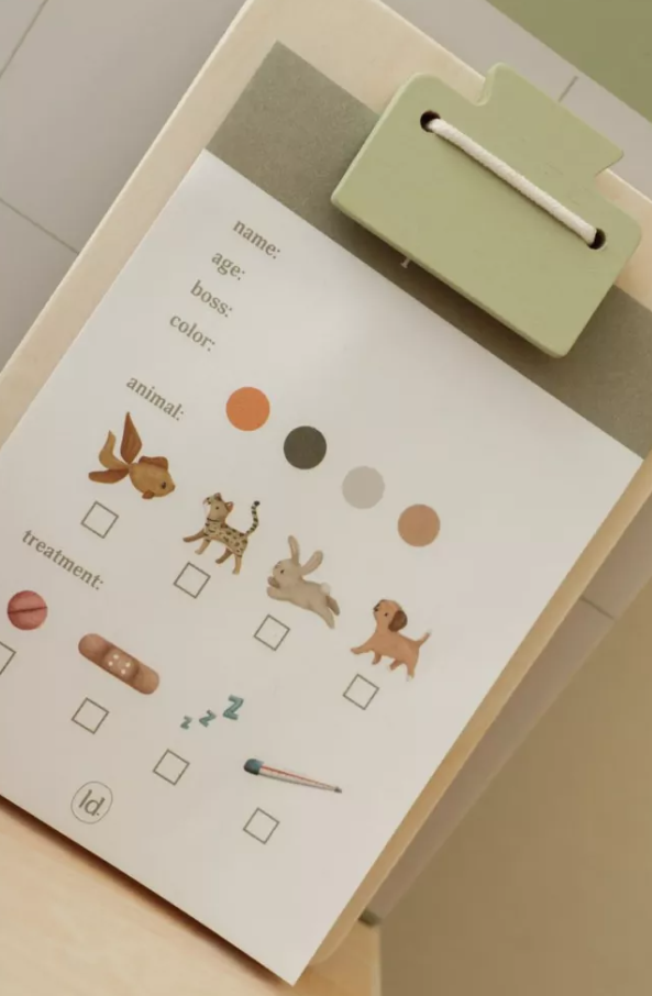 Little Dutch cabinet veterinar cu accesorii din lemn FSC 3 ani+ Green
