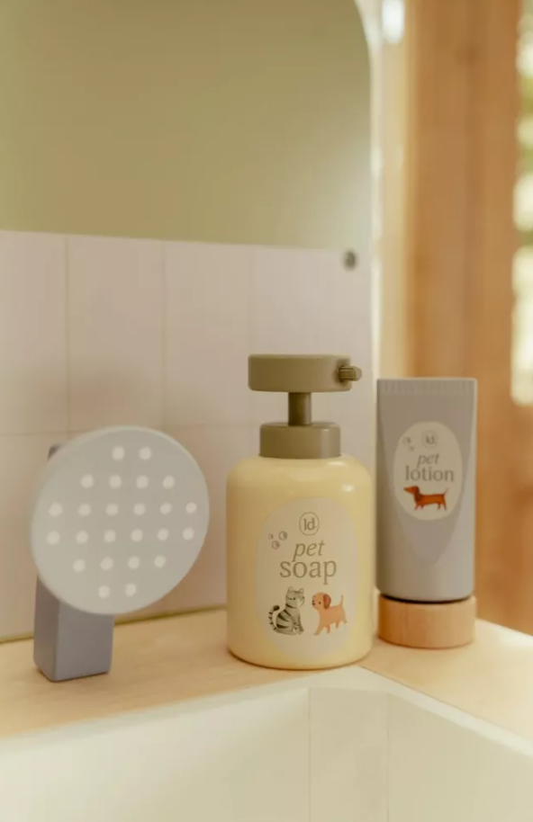 Little Dutch cabinet veterinar cu accesorii din lemn FSC 3 ani+ Green