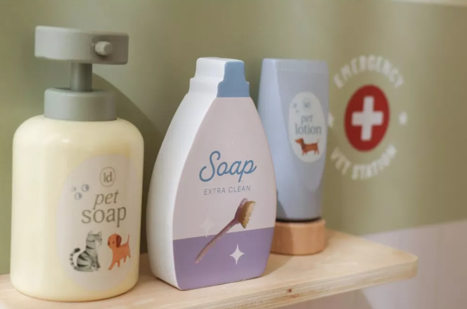 Little Dutch cabinet veterinar cu accesorii din lemn FSC 3 ani+ Green