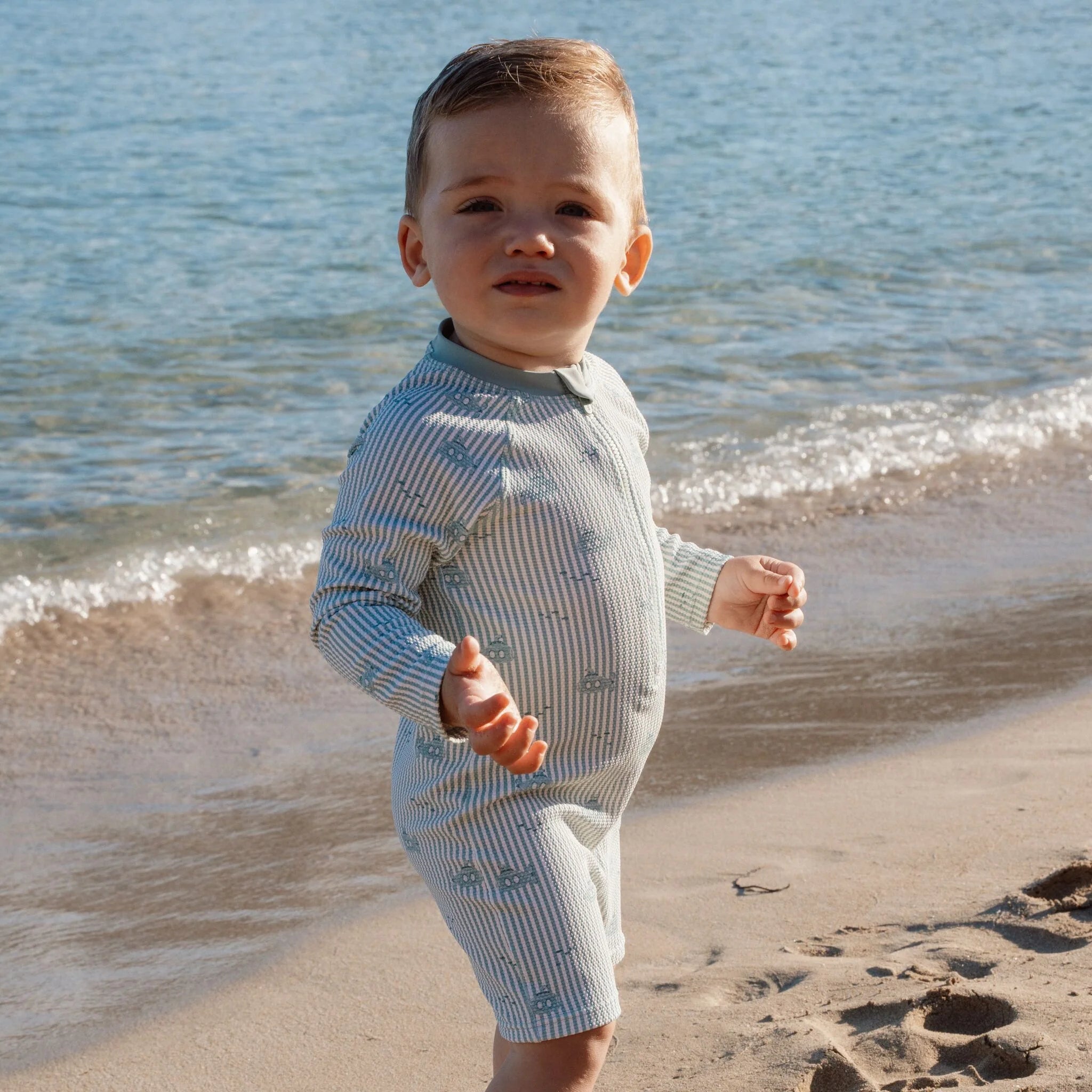 Little Dutch costum de baie intreg cu maneca lunga UV40+ Ocean Adventure