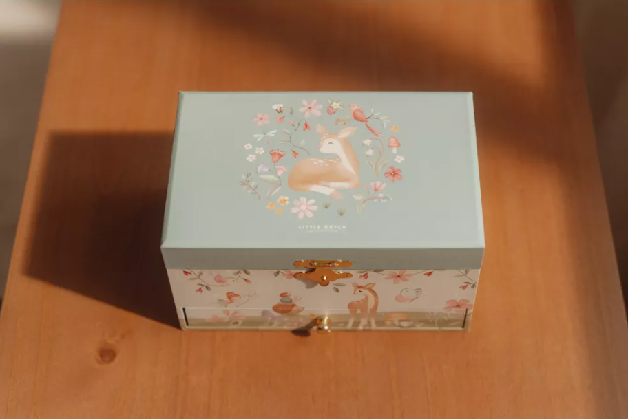 Little Dutch cutie muzicala pentru bijuterii 3 ani+ Caprioara
