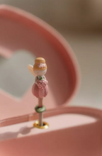 Little Dutch cutie muzicala pentru bijuterii in forma de inimioara 3 ani+ Zana