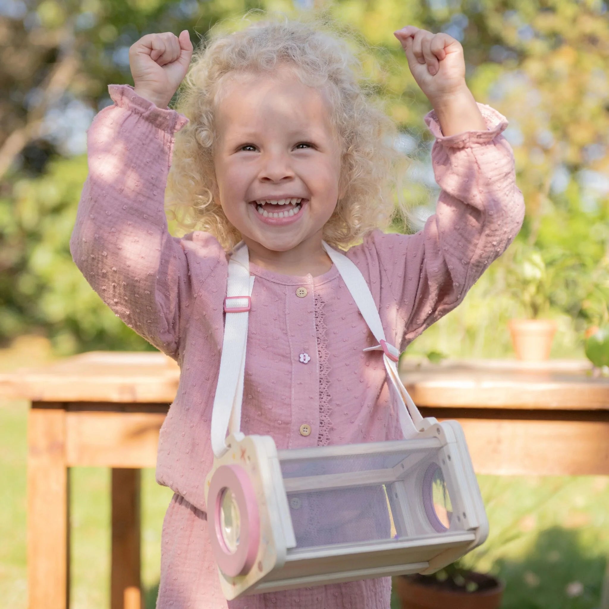 Little Dutch cutie pentru insecte 3 ani+ Fairy Graden