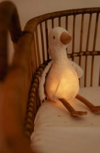 Little Dutch jucarie plus cu sunete albe si lumina de veghe Newborn Naturals 0m+ Goose