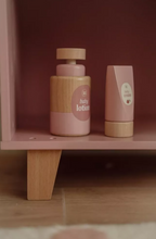 Little Dutch masa de schimbat scutecele cu accesorii pentru papusi 3 ani+ Roz