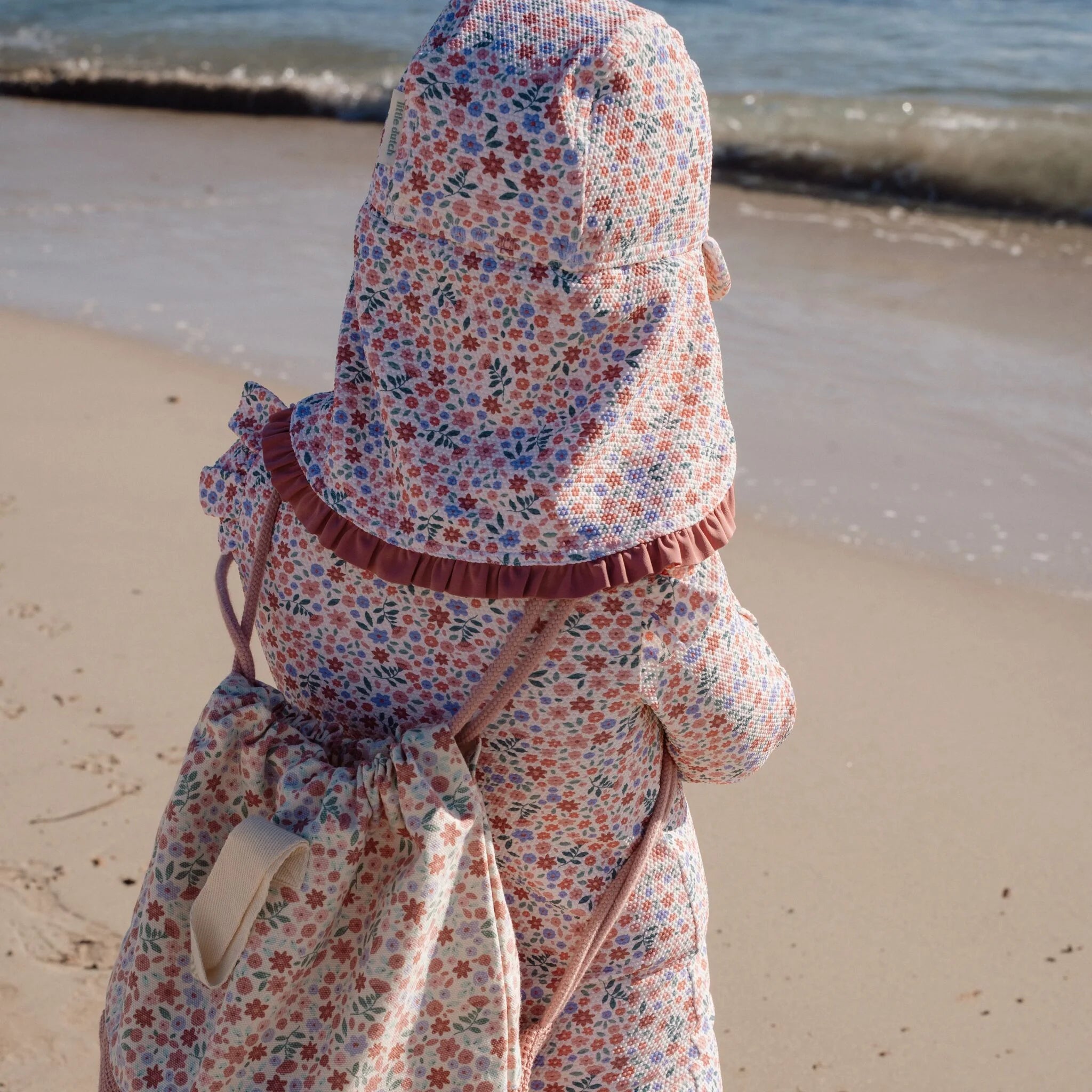 Little Dutch palarie de soare cu protectie UV40+ 0-48 luni Dreamy Flowerfield