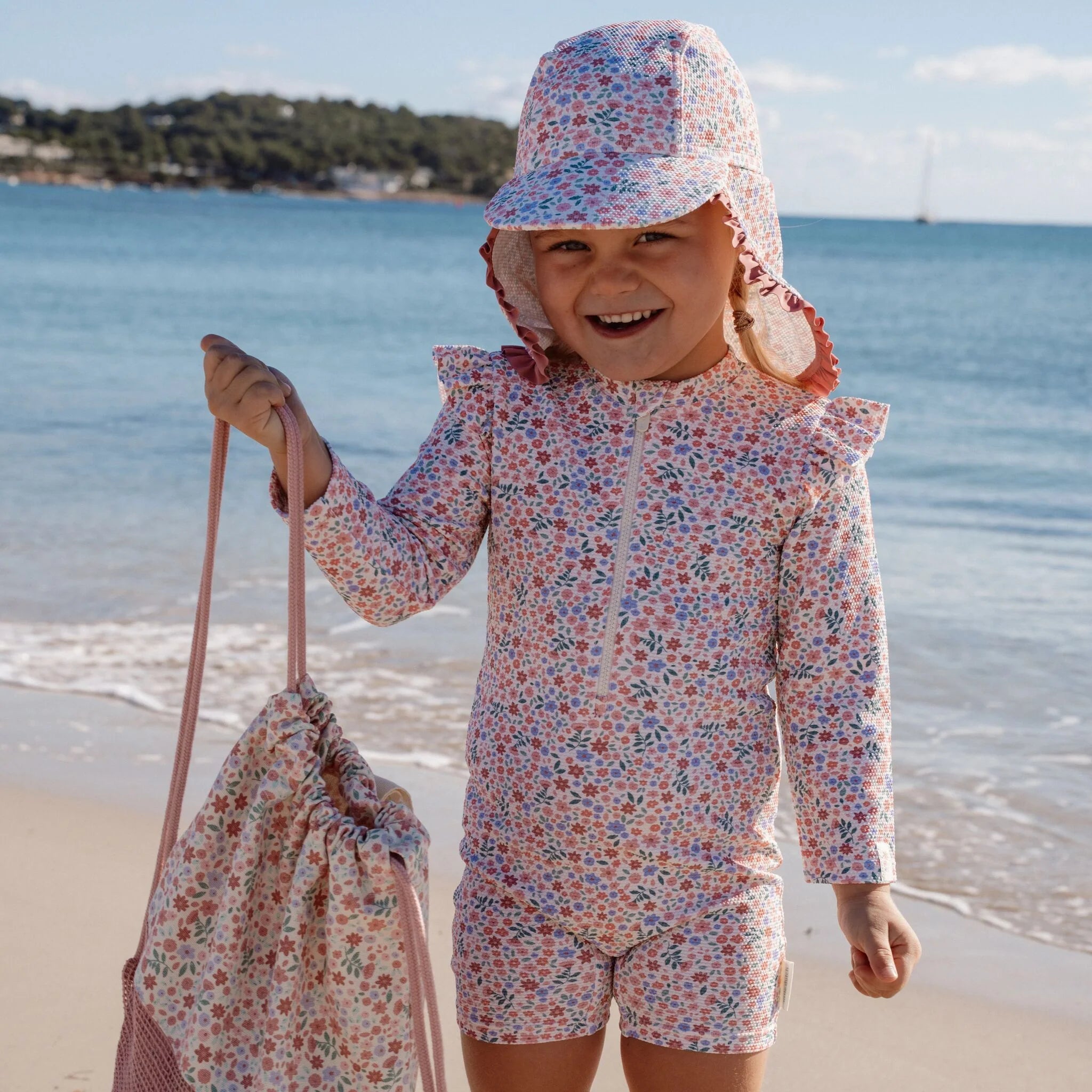 Little Dutch palarie de soare cu protectie UV40+ 0-48 luni Dreamy Flowerfield
