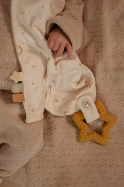 Little Dutch jucarie paturica cu inel de dentitie Newborn Naturals 0m+