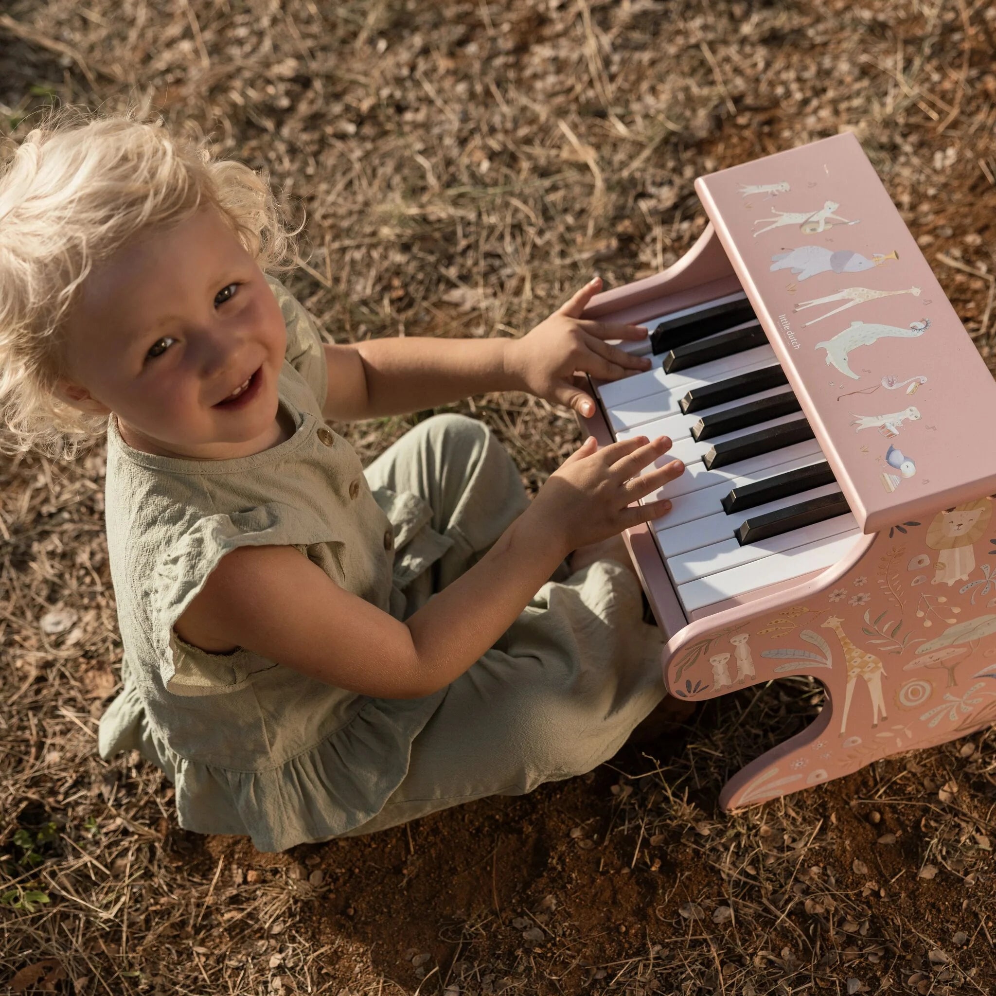 Little Dutch pian din lemn FSC 18m+ Safari Friends Pink