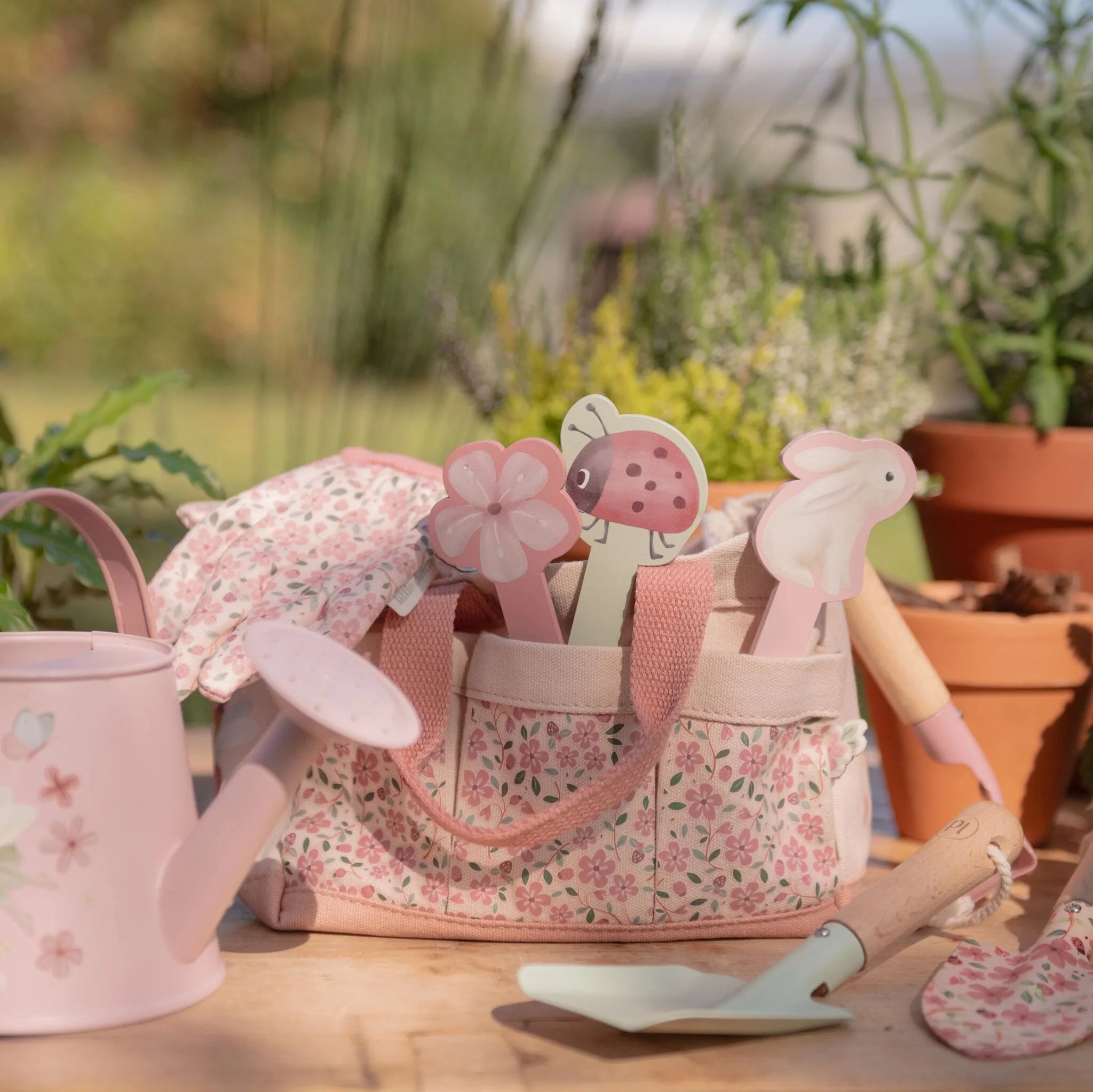 Little Dutch set 10 piese pentru gradinarit 4 ani+
