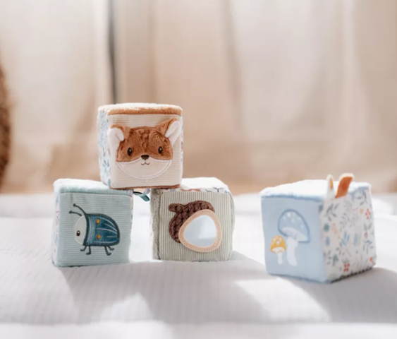 Little Dutch set 4 cuburi senzoriale pentru bebelusi 0m+ Forest Friends