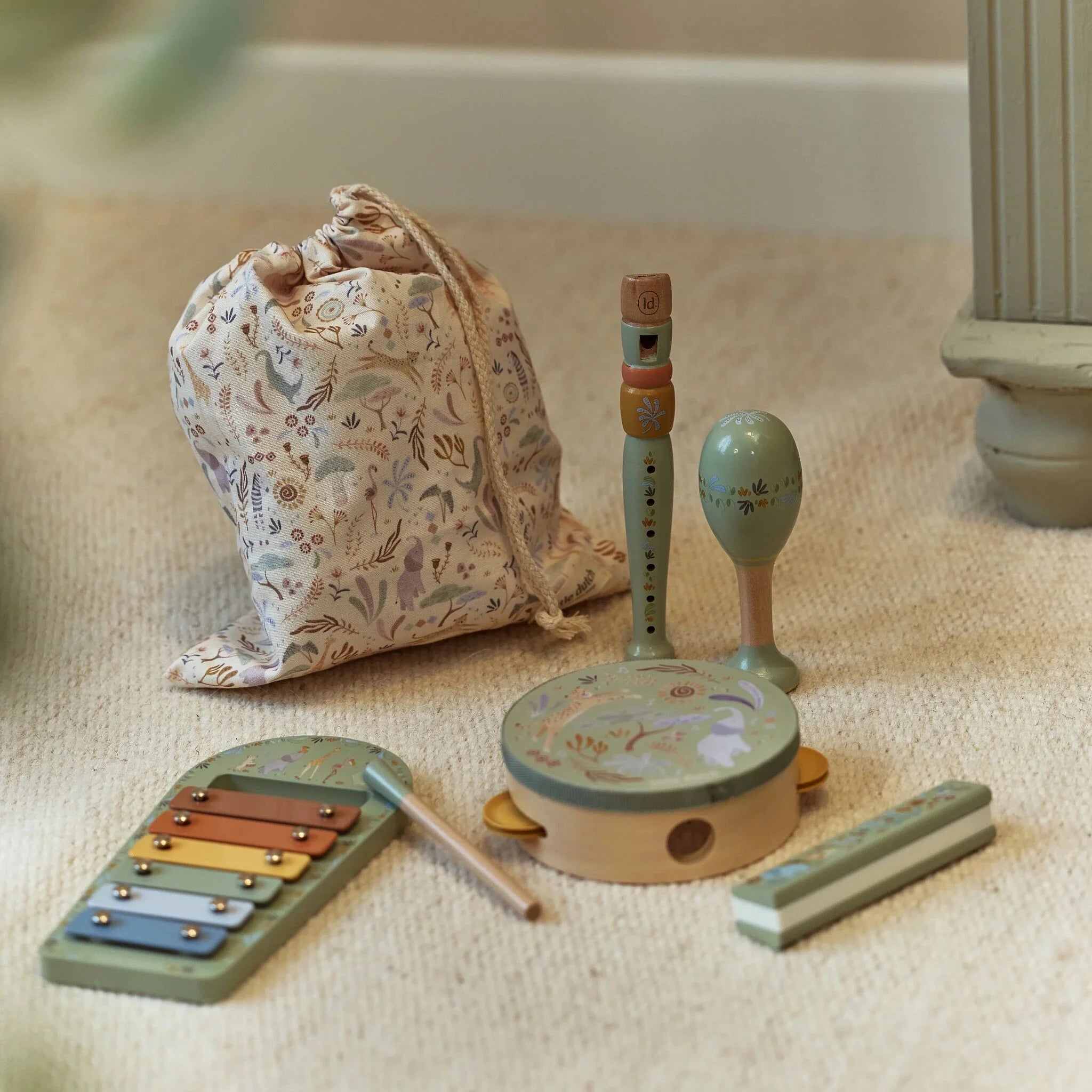 Little Dutch set de instrumente muzicale din lemn FSC  3 ani+ Safari Friends Green