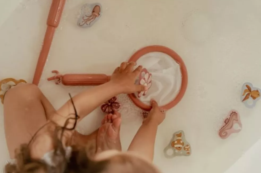 Little Dutch set jucarii de baie joc de pescuit 3 ani+ Girl Imagine secundară a produsului