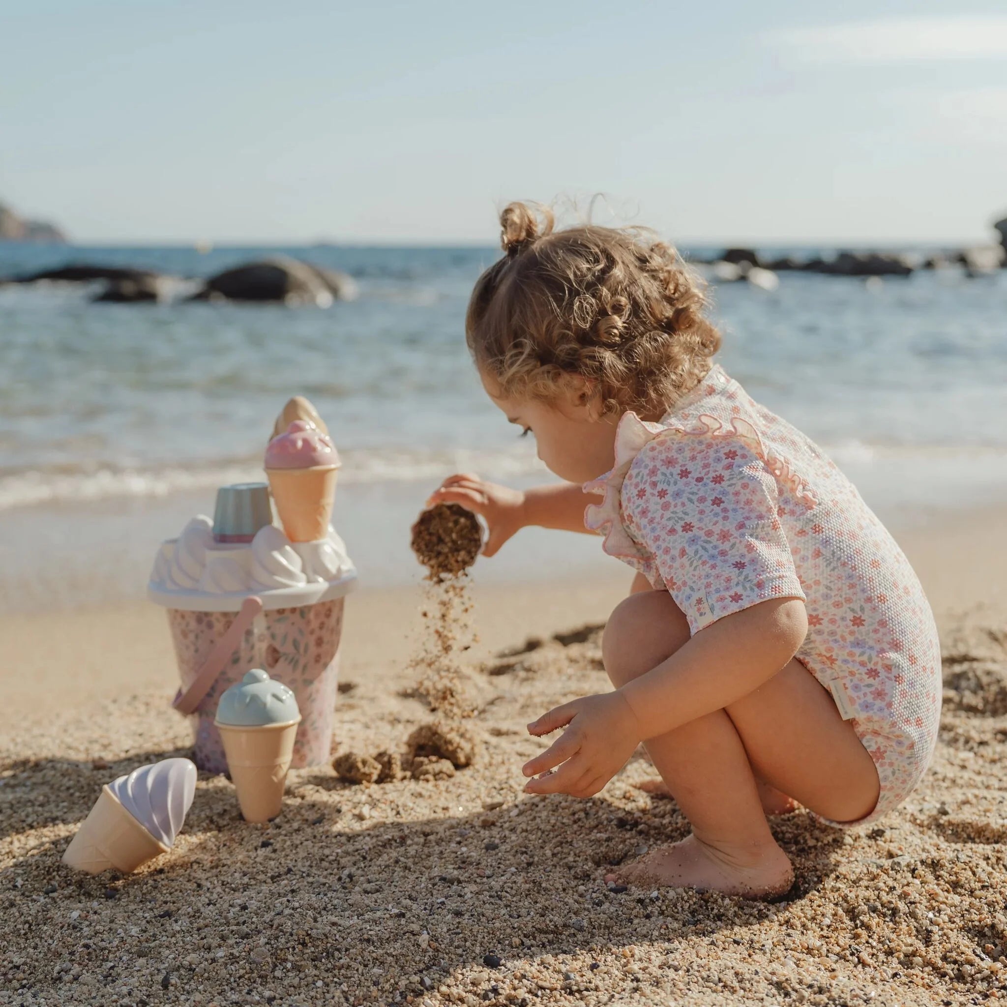 Little Dutch set jucarii pentru plaja 14 piese forme inghetata 2 ani+ Dreamy Mermaid