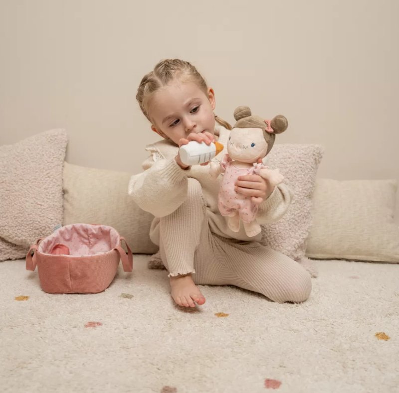 Little Dutch papusa bebelusa 12m+ Rosa