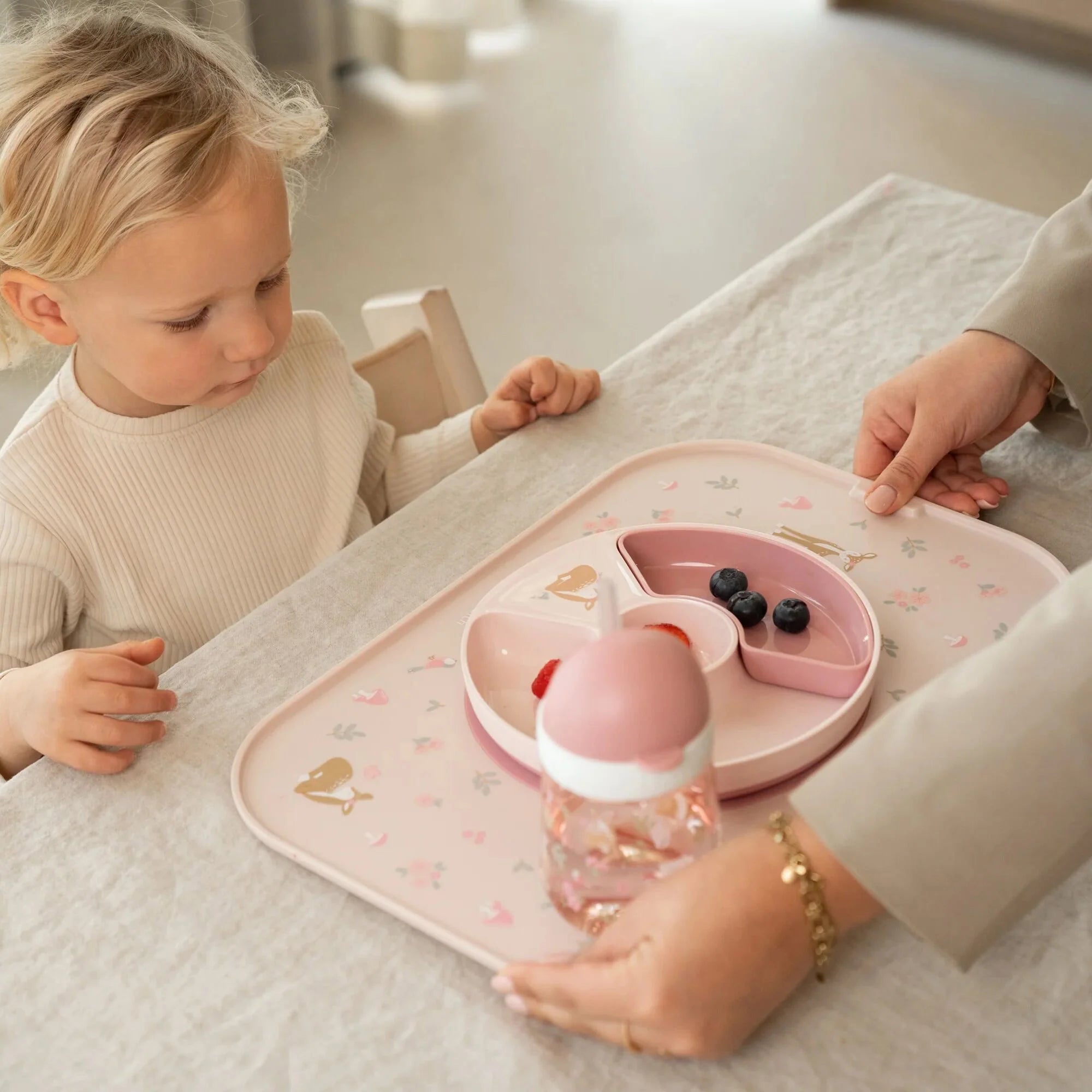 Little Dutch Mepal tavita suport din silicon pentru farfurii 6m+ Fairy Garden