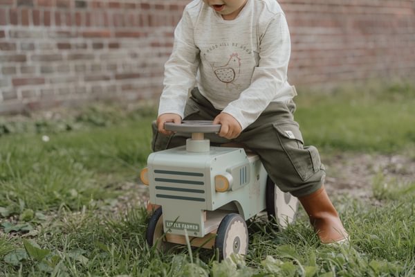 Little Dutch tractor Ride-On din lemn FSC 18m+ Little Farm