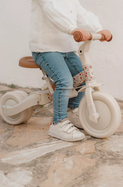 Little Dutch tricicleta 4in1 cu bara de impingere 1-3 ani Off White