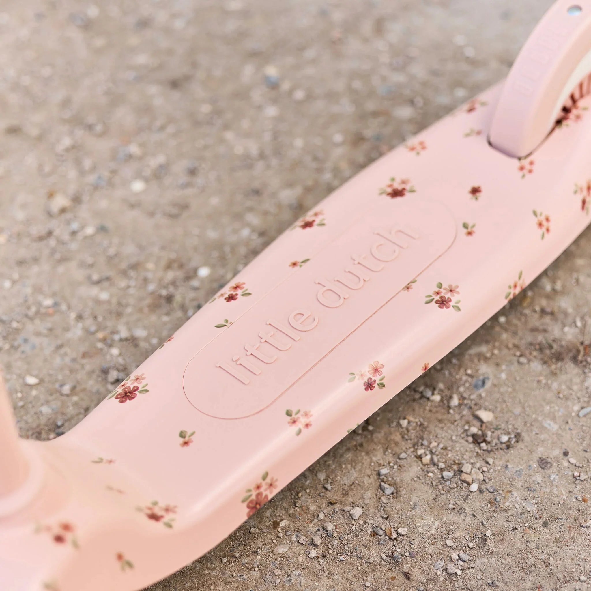 Little Dutch trotineta copii cu 3 roti 3 ani+ Pink