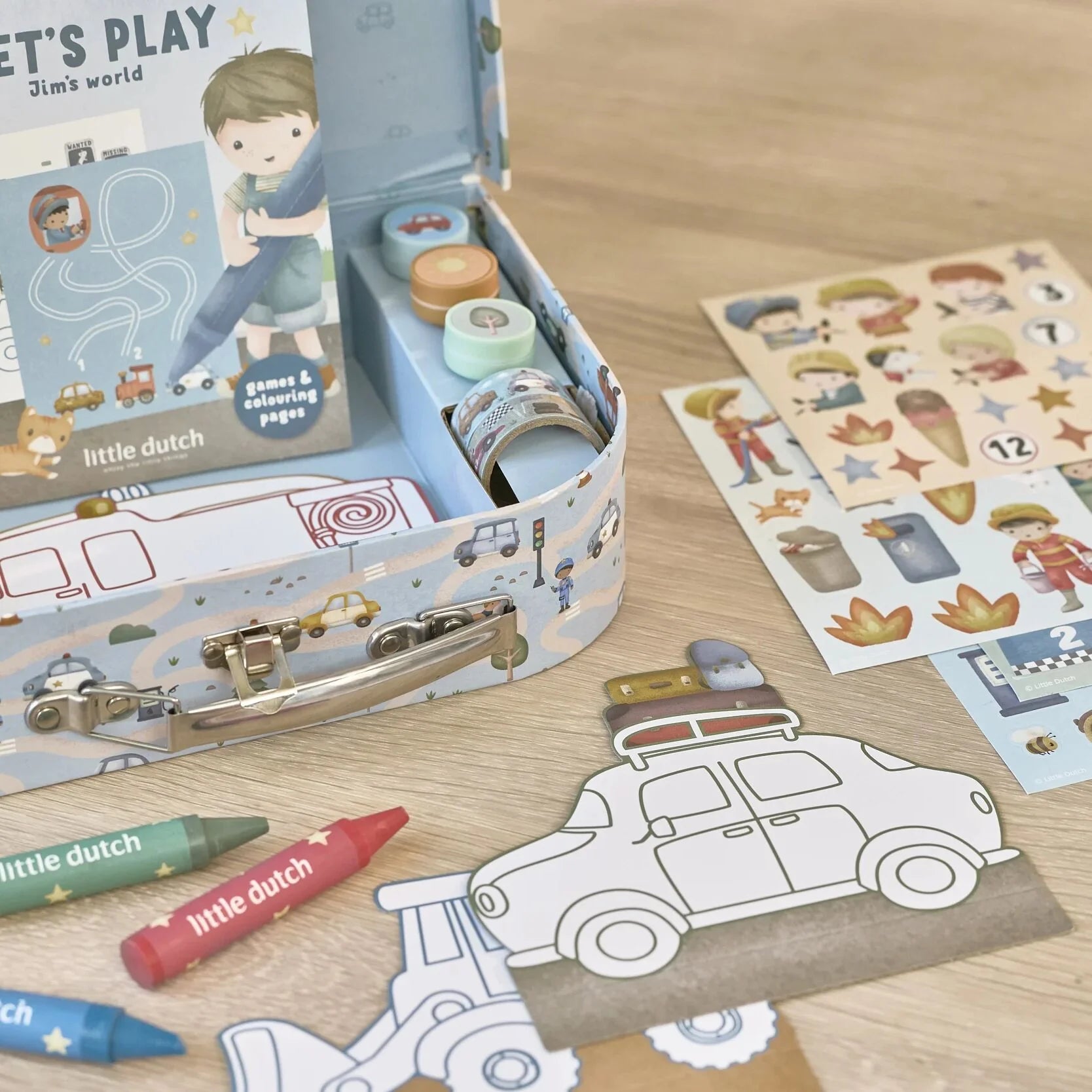 Little Dutch valiza cu activitati creative 3 ani+ Jim Vehicles