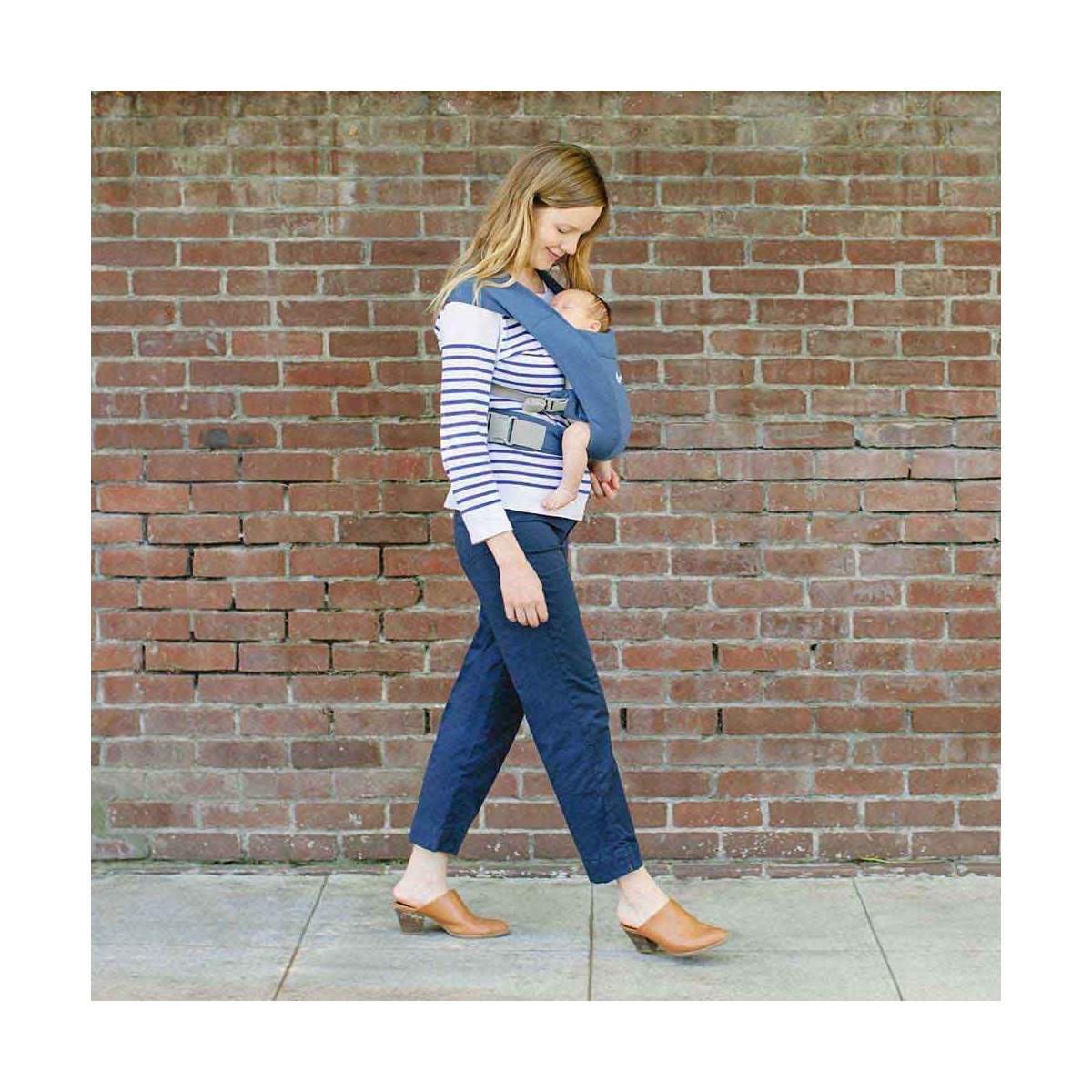 Ergobaby marsupiu Embrace 0-18 luni (3.2 - 11.3 kg) Soft Navy