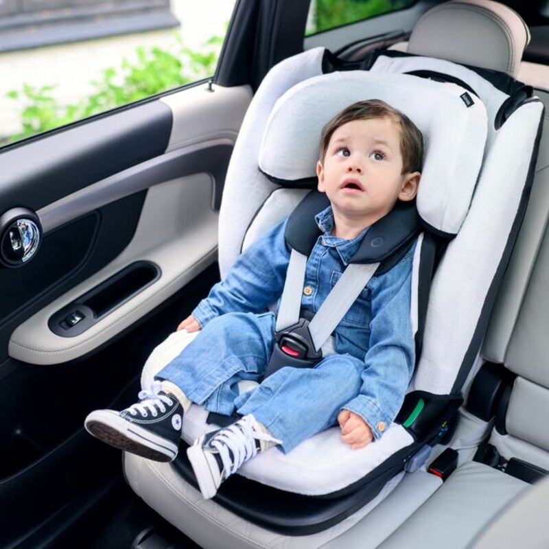 Maxi Cosi husa scaun auto Titan Pro si Titan Plus i-Size Natural White