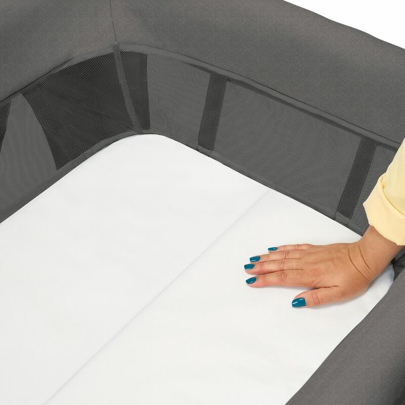 Maxi Cosi tarc si patut pliabil 3in1 Swift ECO 0m+ Beyond Graphite