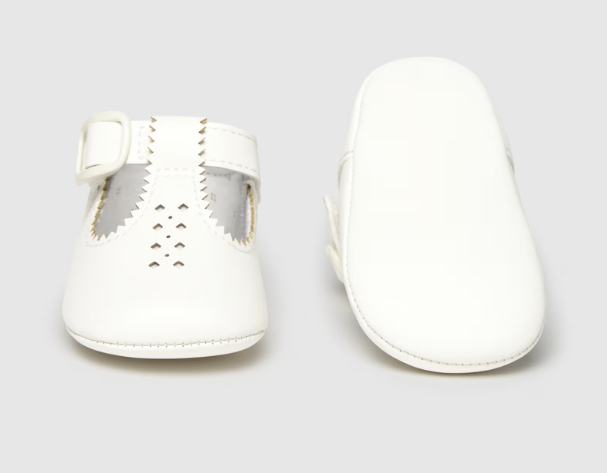Mayoral botosei baieti cu perforatii 15-17 Off-white