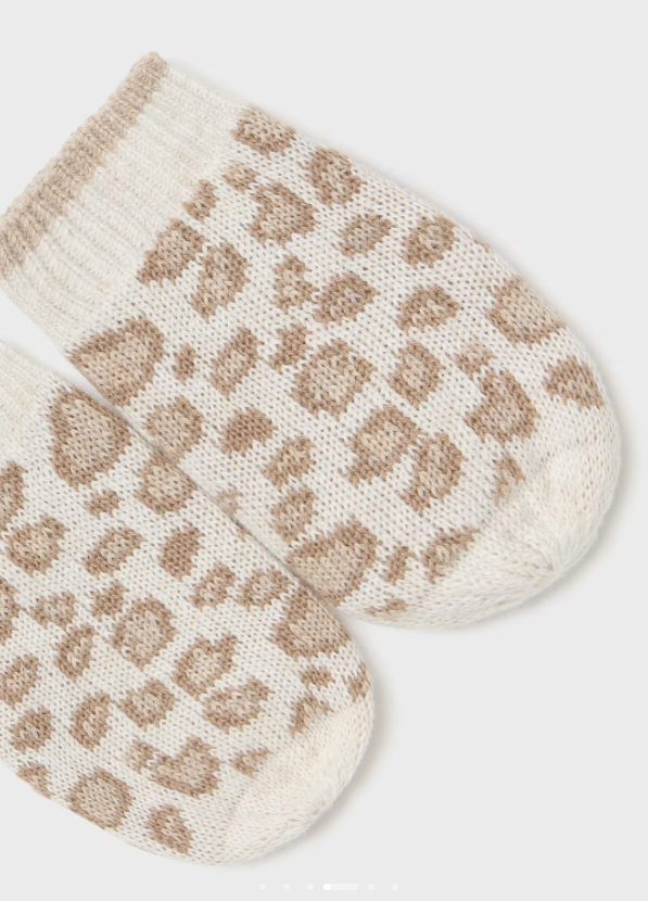 Mayoral set 2 piese tricot caciula si manusi 0-18 luni Milk Vigore