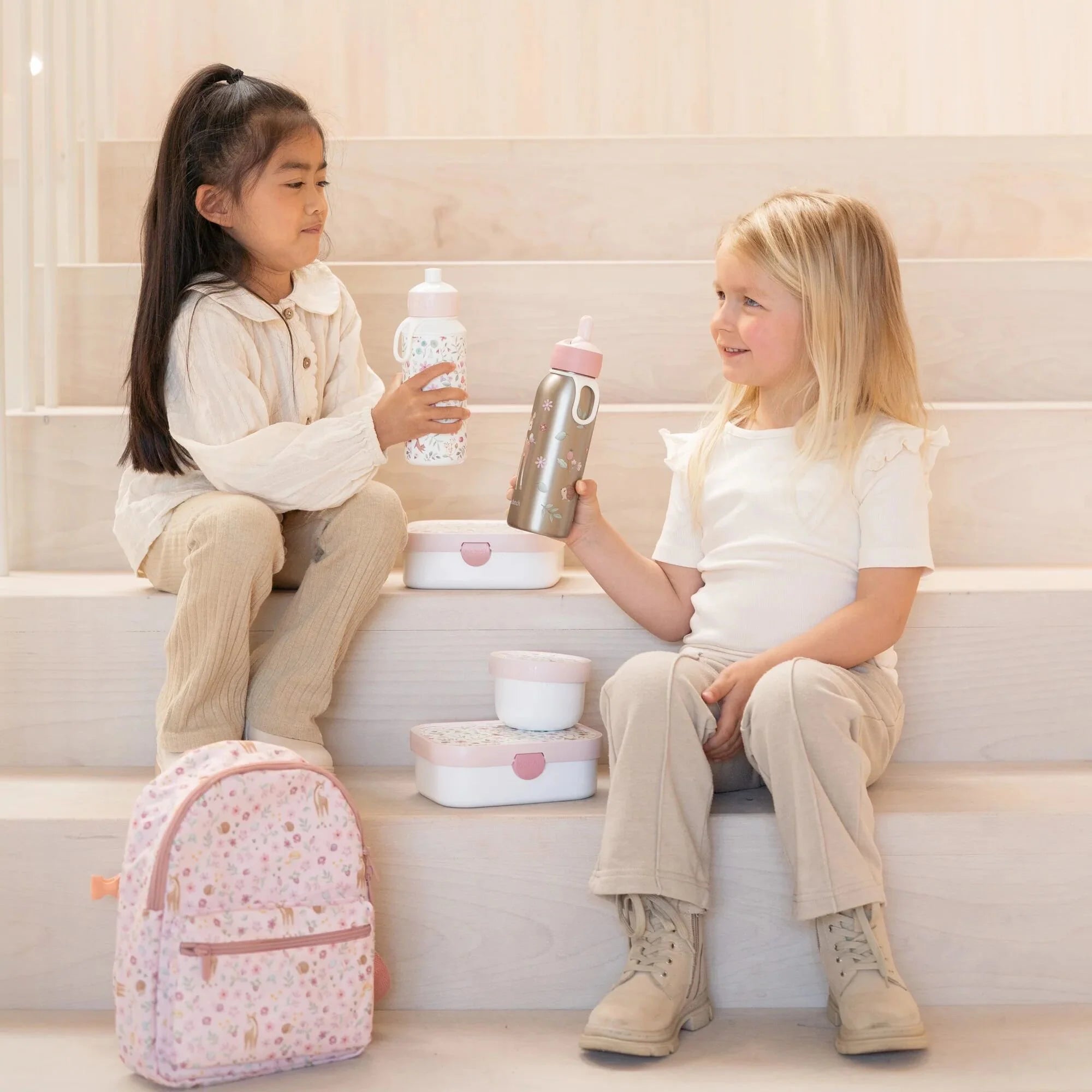 Little Dutch Mepal sticla de baut din plastic cu sistem Pop-Up 3 ani+ Fairy Wonders