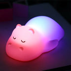 Nattou lampa de veghe din silicon moale 0m+ Hippo