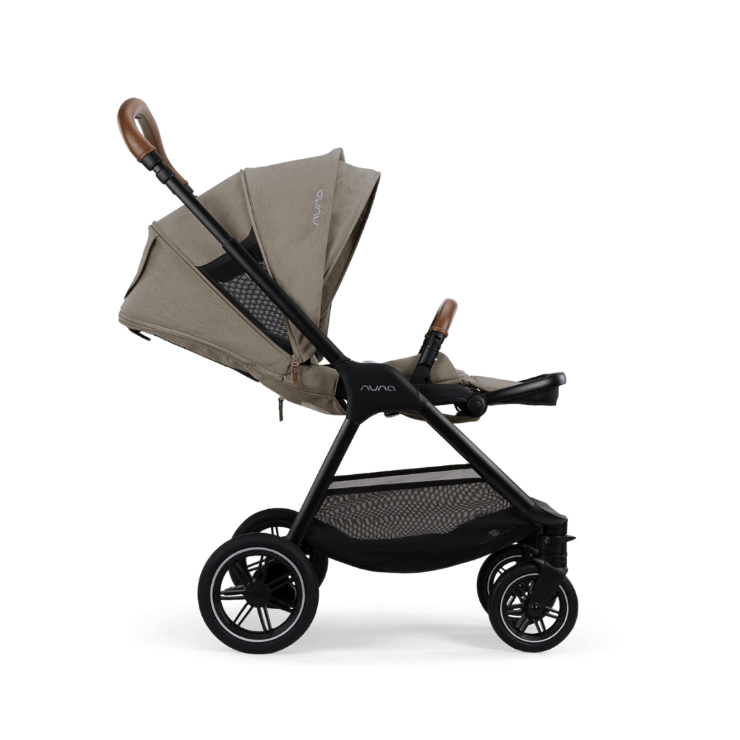 Nuna carucior compact Triv Next pentru 0m+