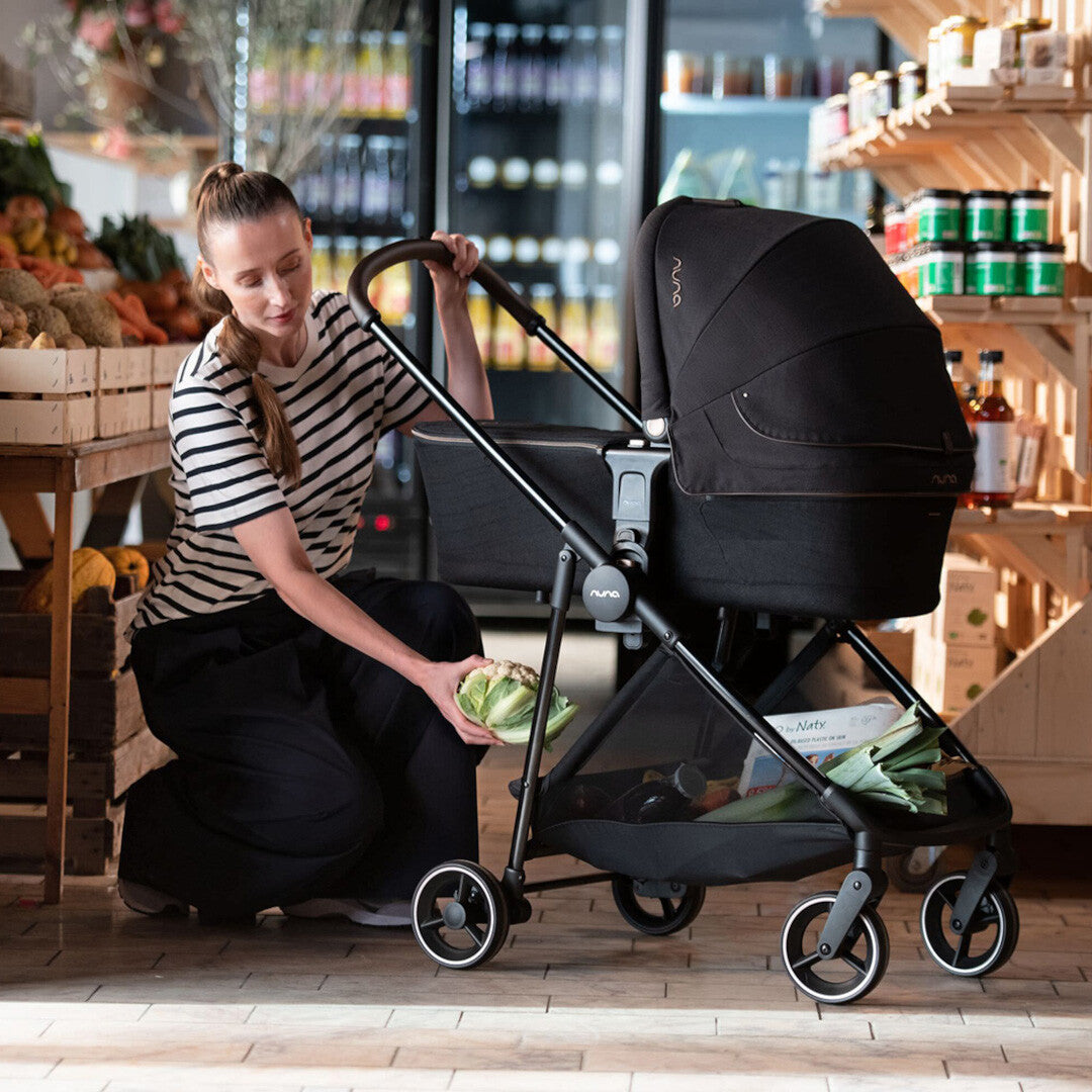 Nuna carucior ultra-usor IXXA 0m+ Riveted