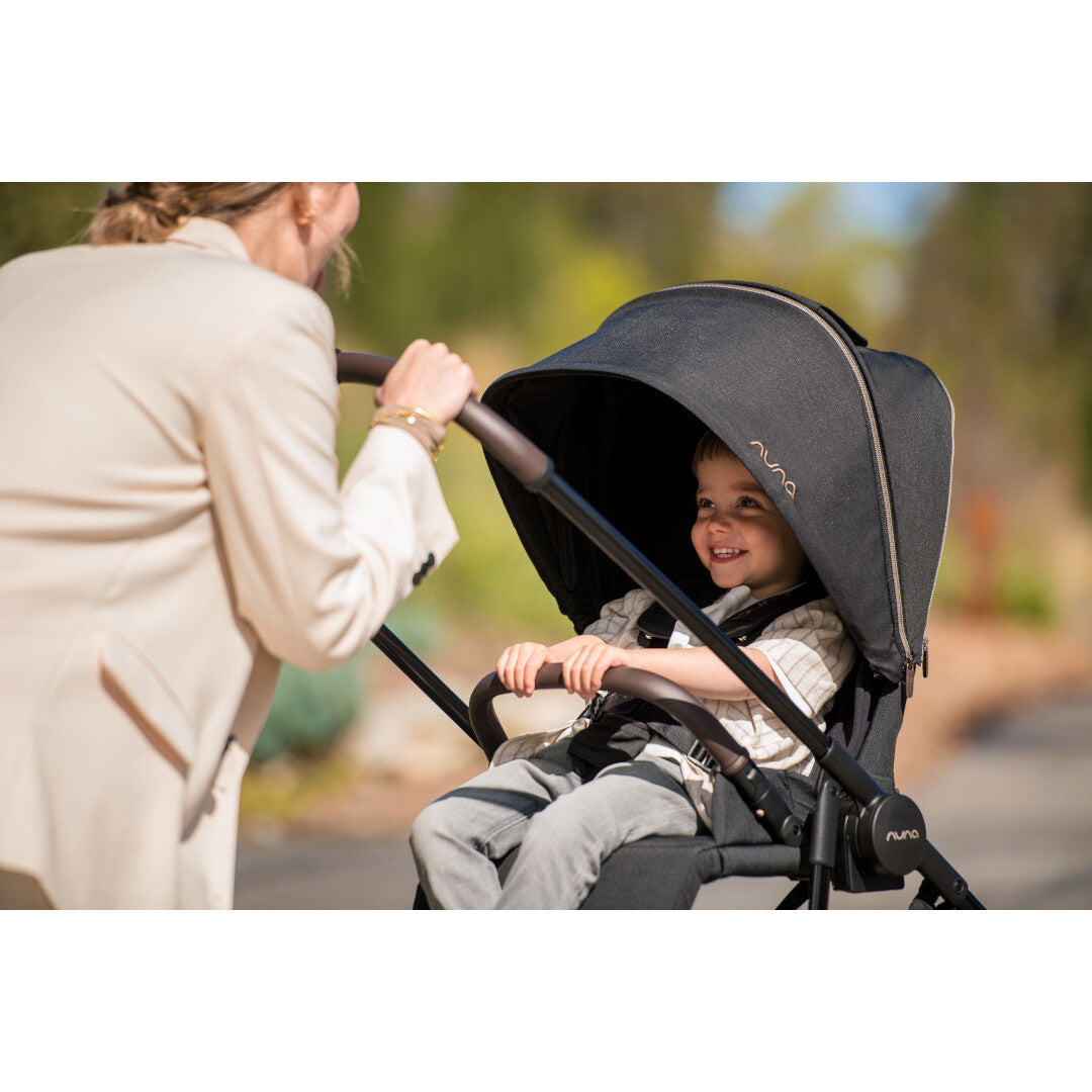 Nuna carucior ultra-usor IXXA 0m+ Riveted