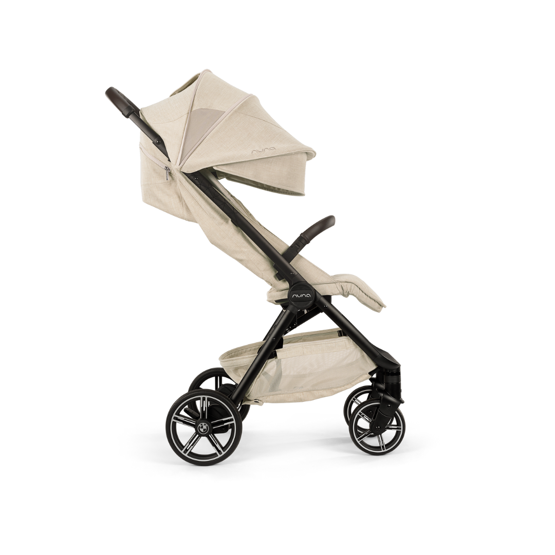 Nuna x BMW carucior ultracompact cu pliere automata TRVL lx 0m+ Bej Lica