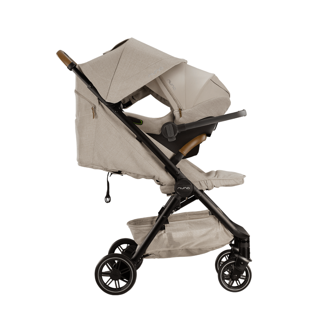 Nuna carucior ultracompact cu pliere automata TRVL 0m+ 05
