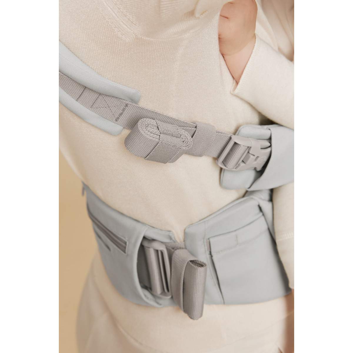 Ergobaby marsupiu Omni Deluxe 0-48 luni (3,2 - 20.40) kg Cotton Pearl Grey