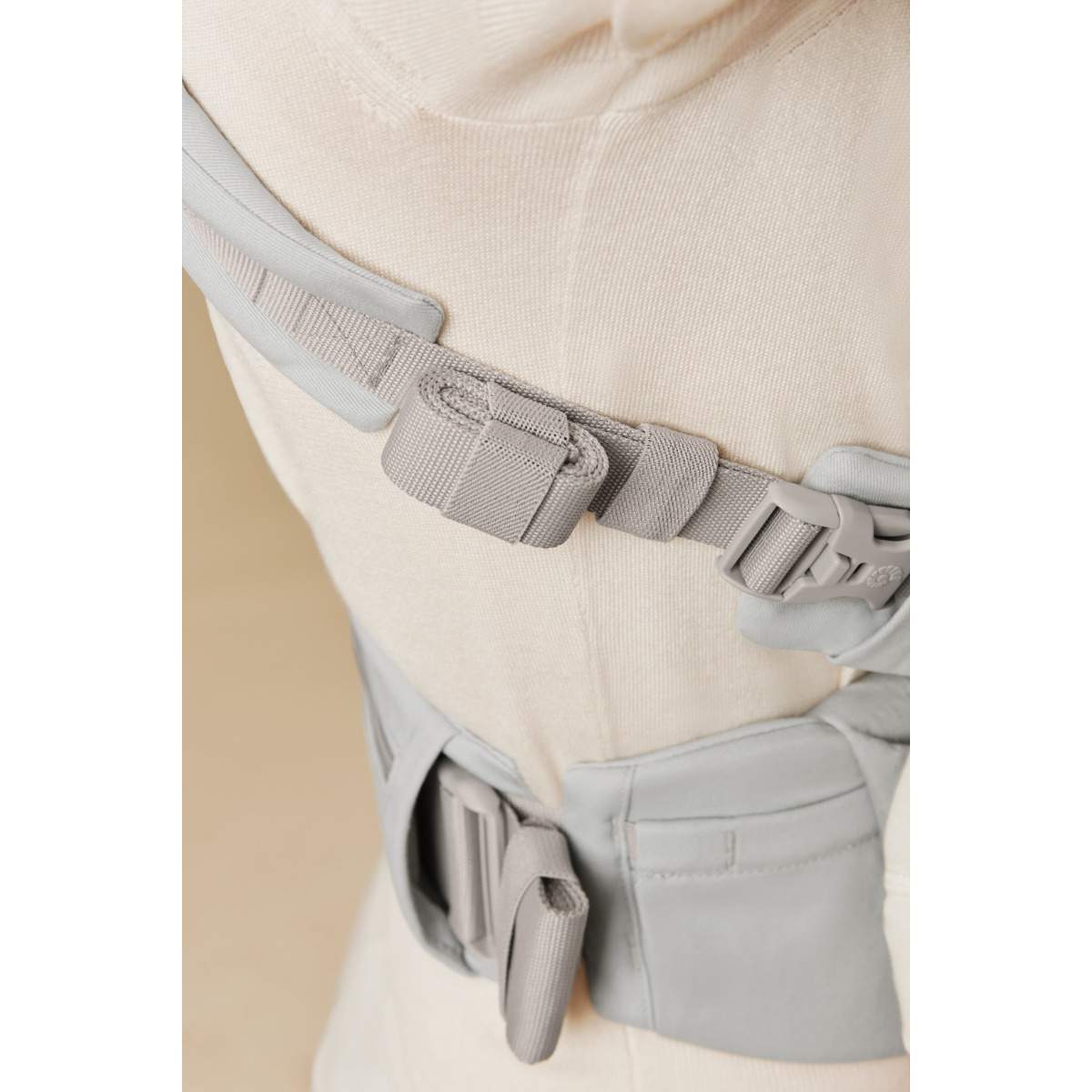 Ergobaby marsupiu Omni Deluxe 0-48 luni (3,2 - 20.40) kg Cotton Pearl Grey