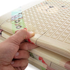 Petite&Mars covor de joaca pliabil Campy 0m+ Mountains&Triangles