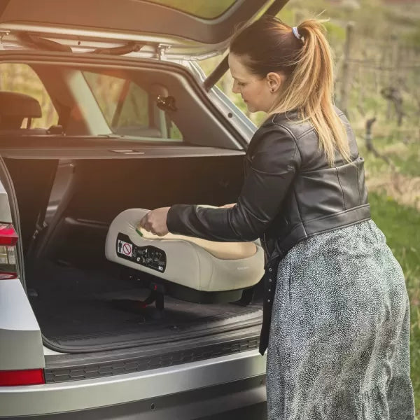 Petite&Mars inaltator auto Optimus Pro i-Size 125-150 cm Caramel Brown