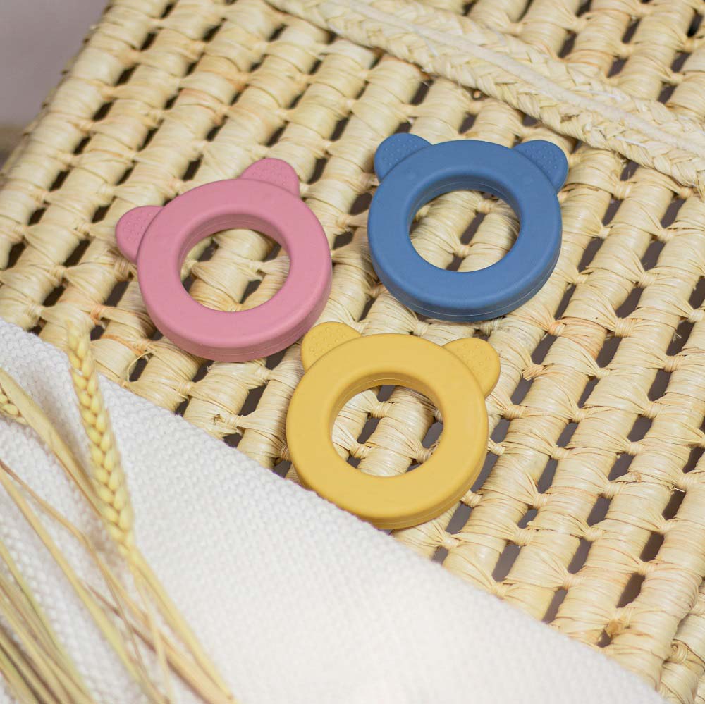 Petite&Mars jucarie dentitie si zornaitoare Bear 0m+ Petrol Blue